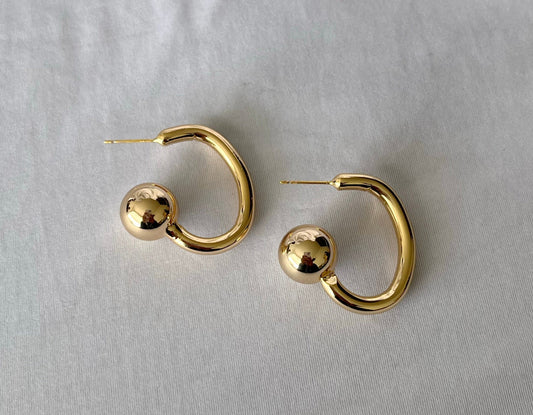 Aretes Artística