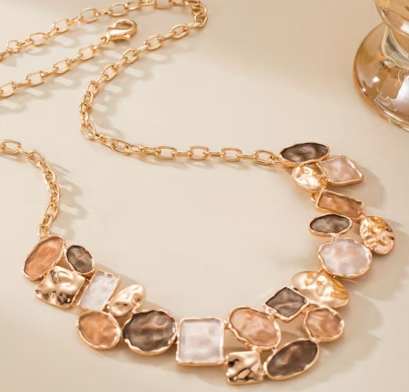 Collar Terra